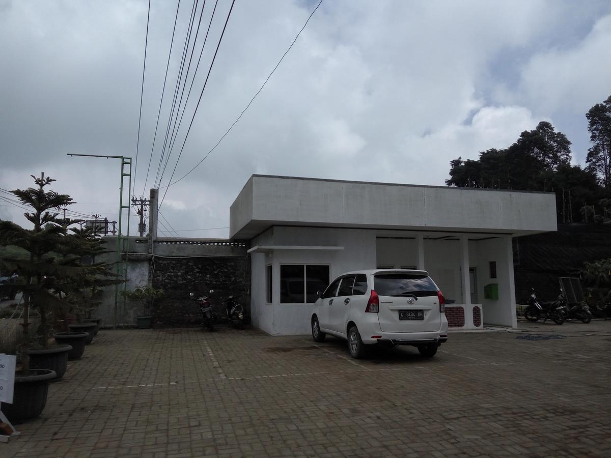 Tani Jiwo Hostel Diyeng Exterior foto